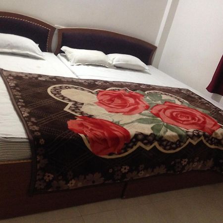 Rama Guest House Bodh Gaya Buitenkant foto