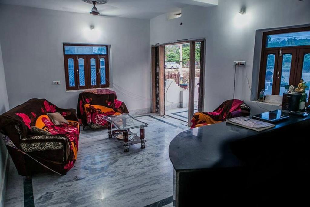 Rama Guest House Bodh Gaya Buitenkant foto