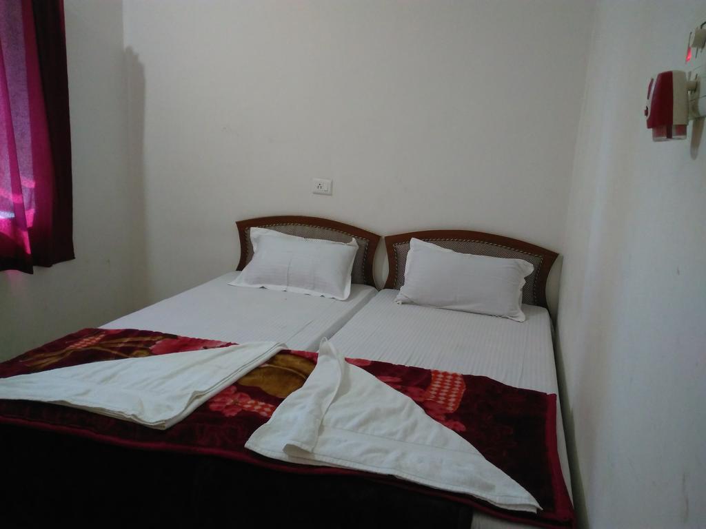Rama Guest House Bodh Gaya Buitenkant foto